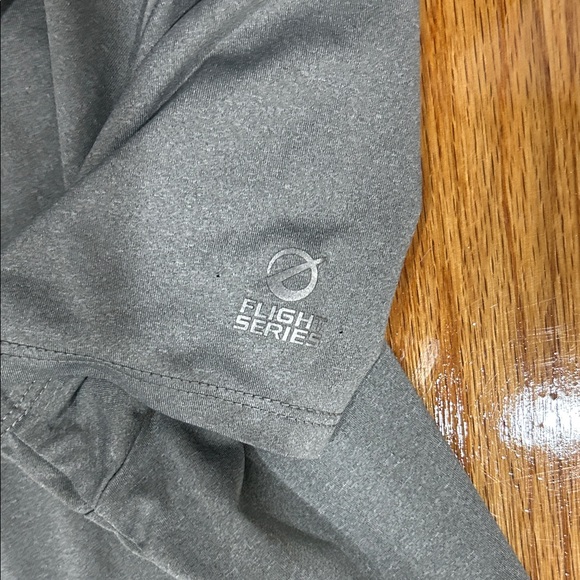 The North Face Women's Charcoal Short Sleeve Tee - Picture 3 of 4